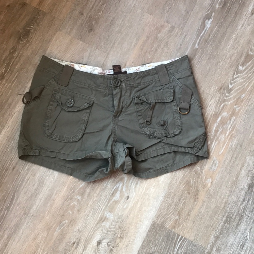 Army green Urban Behavior shorts